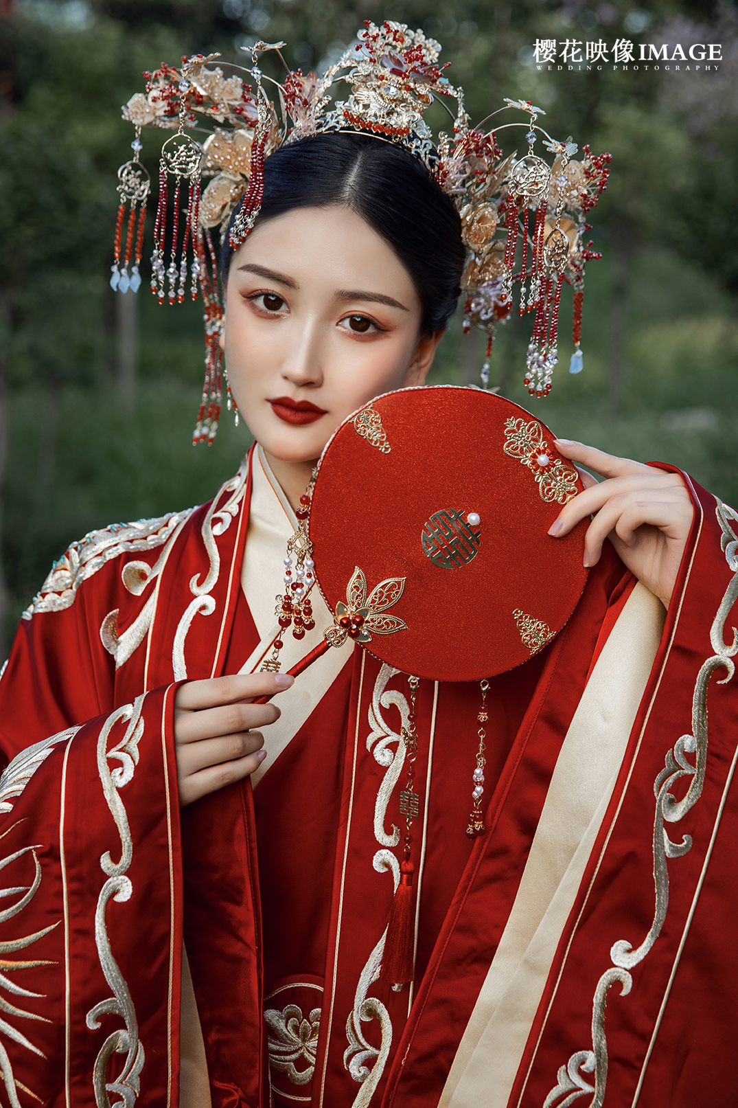 【如鼓琴瑟，鸾色和明】