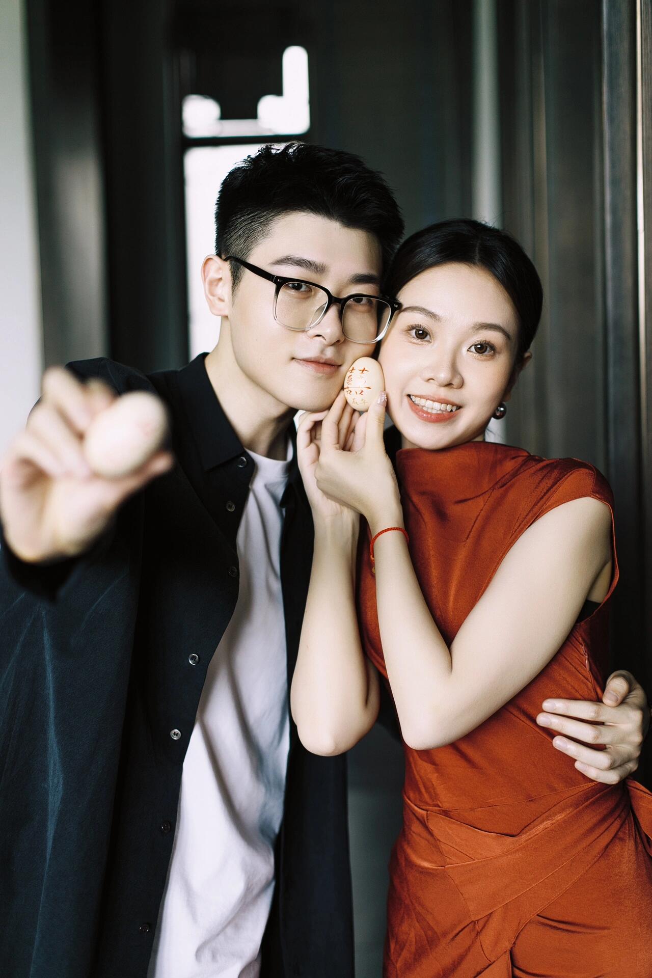 【訂婚宴/領(lǐng)證跟拍/寶寶宴】精修30張·妝+服