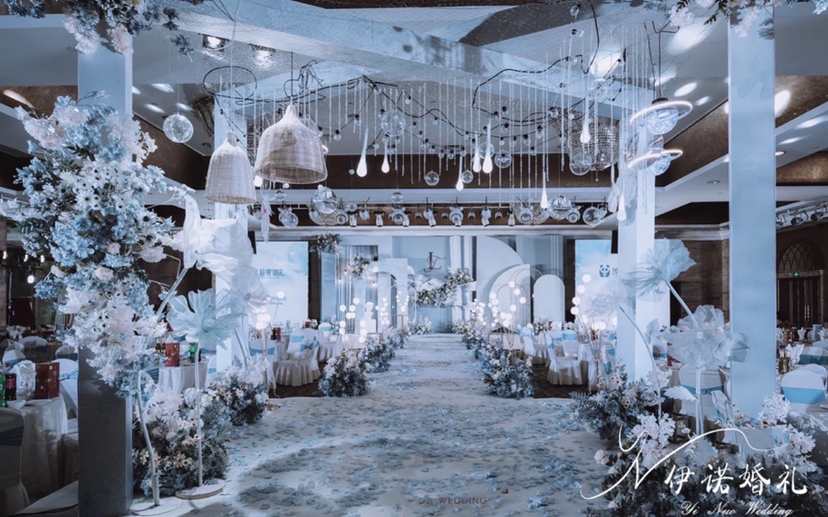 【伊诺婚礼策划】清新蓝色婚礼布置+四大套餐