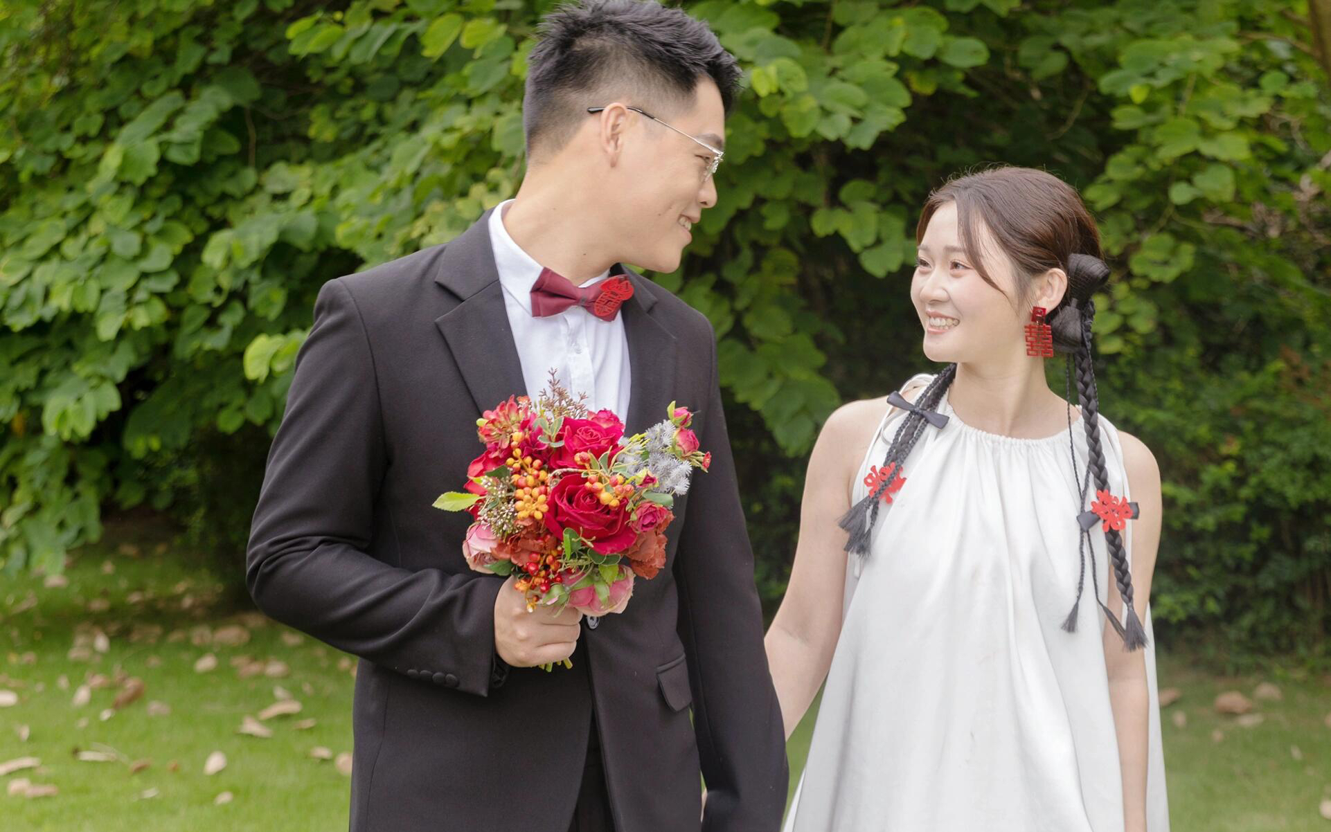草坪系婚紗照