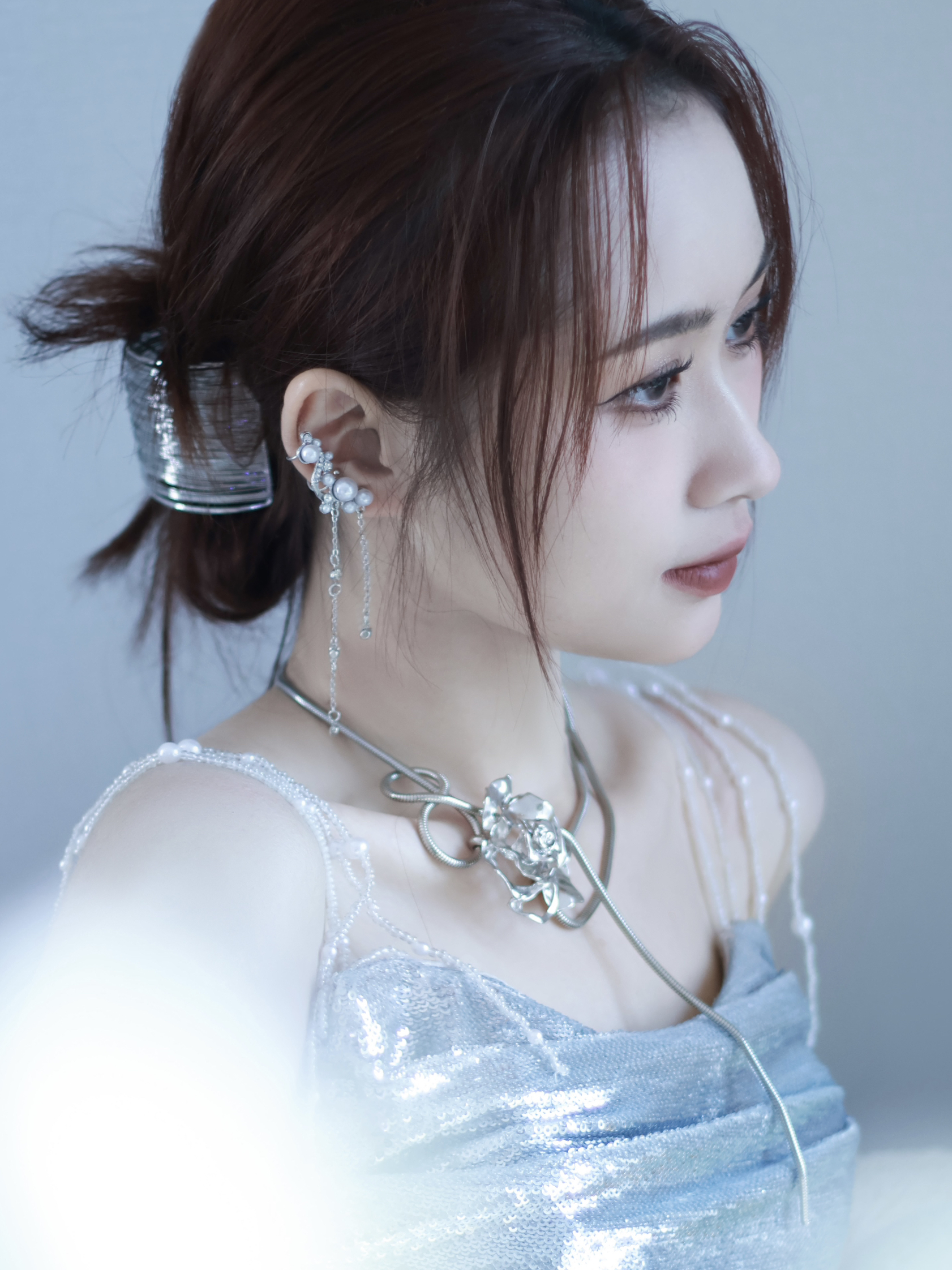 敬酒造型也是别具一格