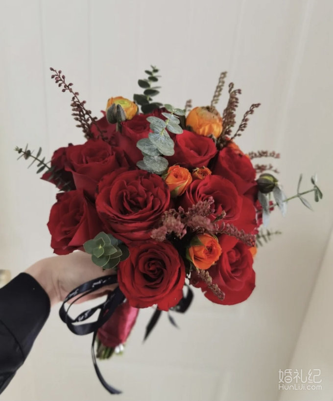 我的走心婚礼💒婚礼手捧花+头车花怎么选？