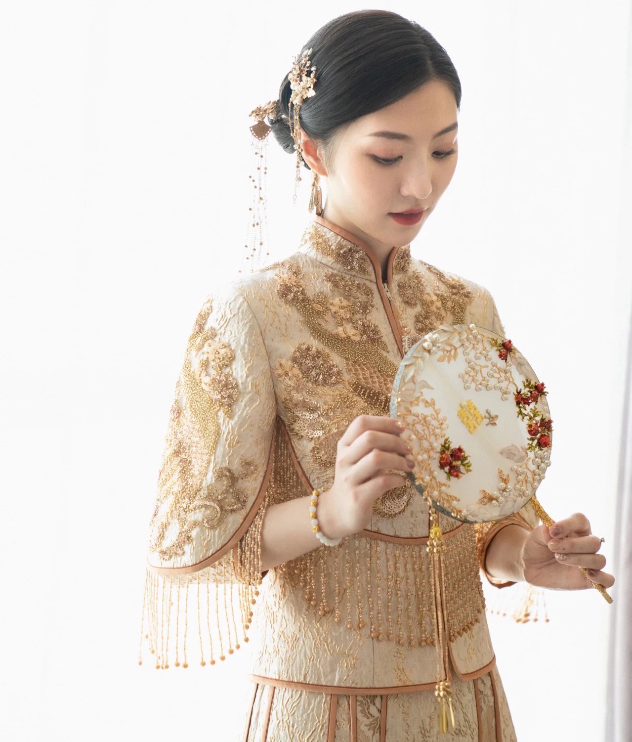 【希若·婚紗】2023年紫金秀禾服提前來店