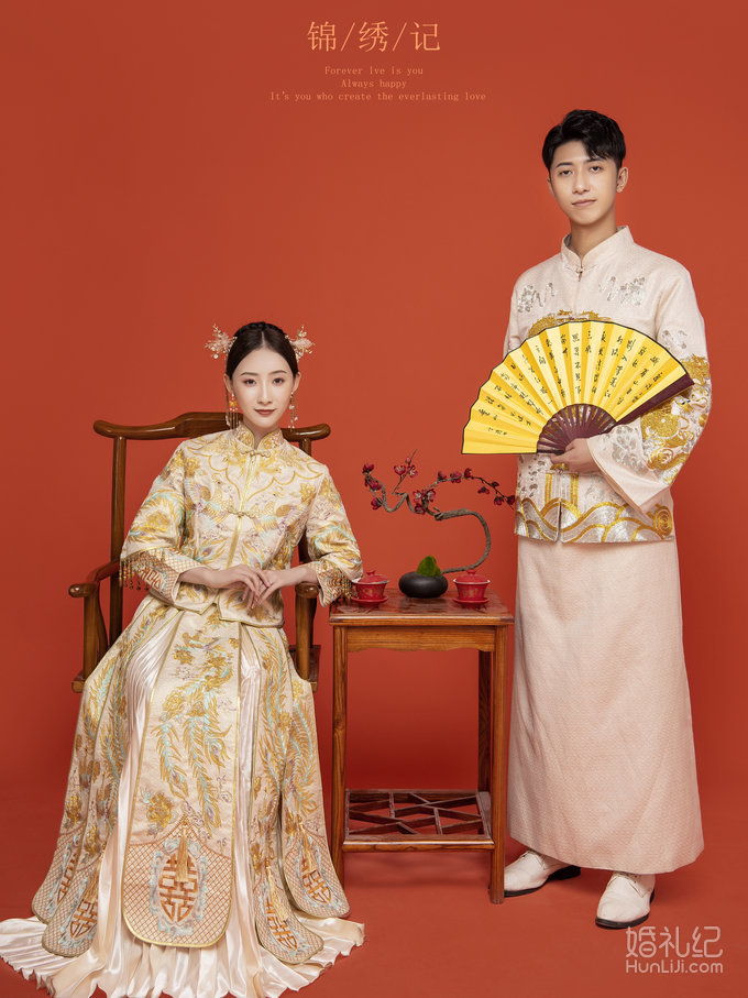 结婚礼服(婚纱，秀禾，敬酒服)买or租？
