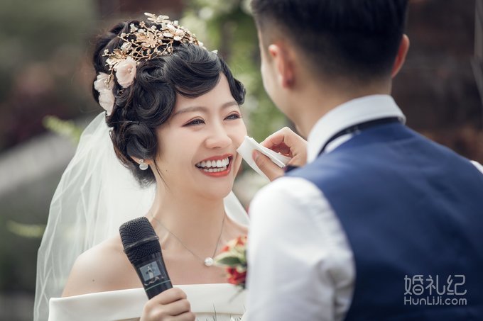 预算有限，但还是想办草坪婚礼