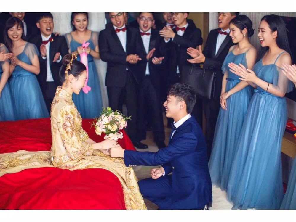 婚礼策划【总监四大金刚团队】
下拉详情介绍