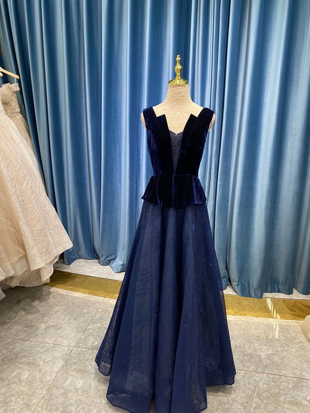   高定单品【高端礼服】