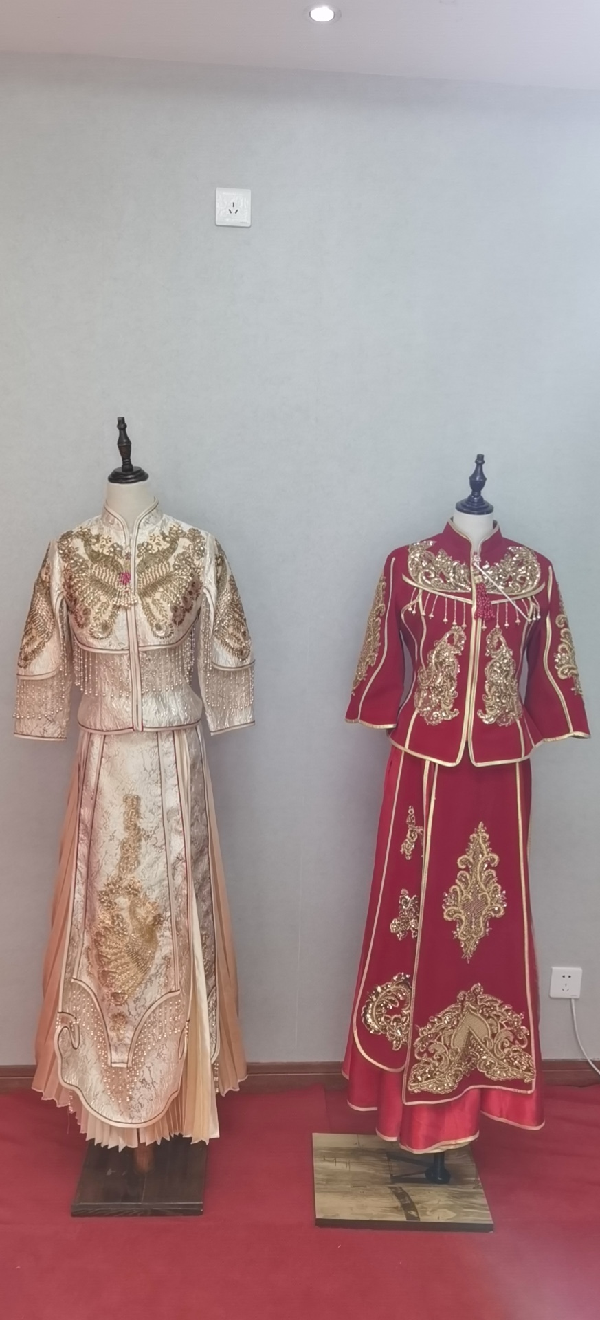 莱娅婚纱礼服馆