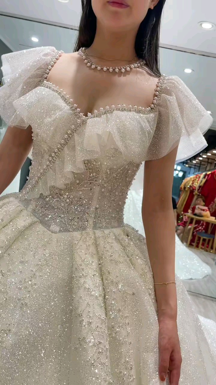 新款新娘金色秀禾服缎面婚纱丝绒敬酒服