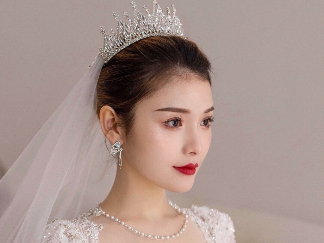完美新娘跟妆造型全程服务