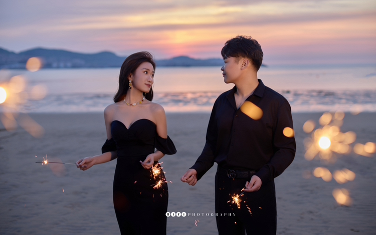 星光為證，海浪為盟
