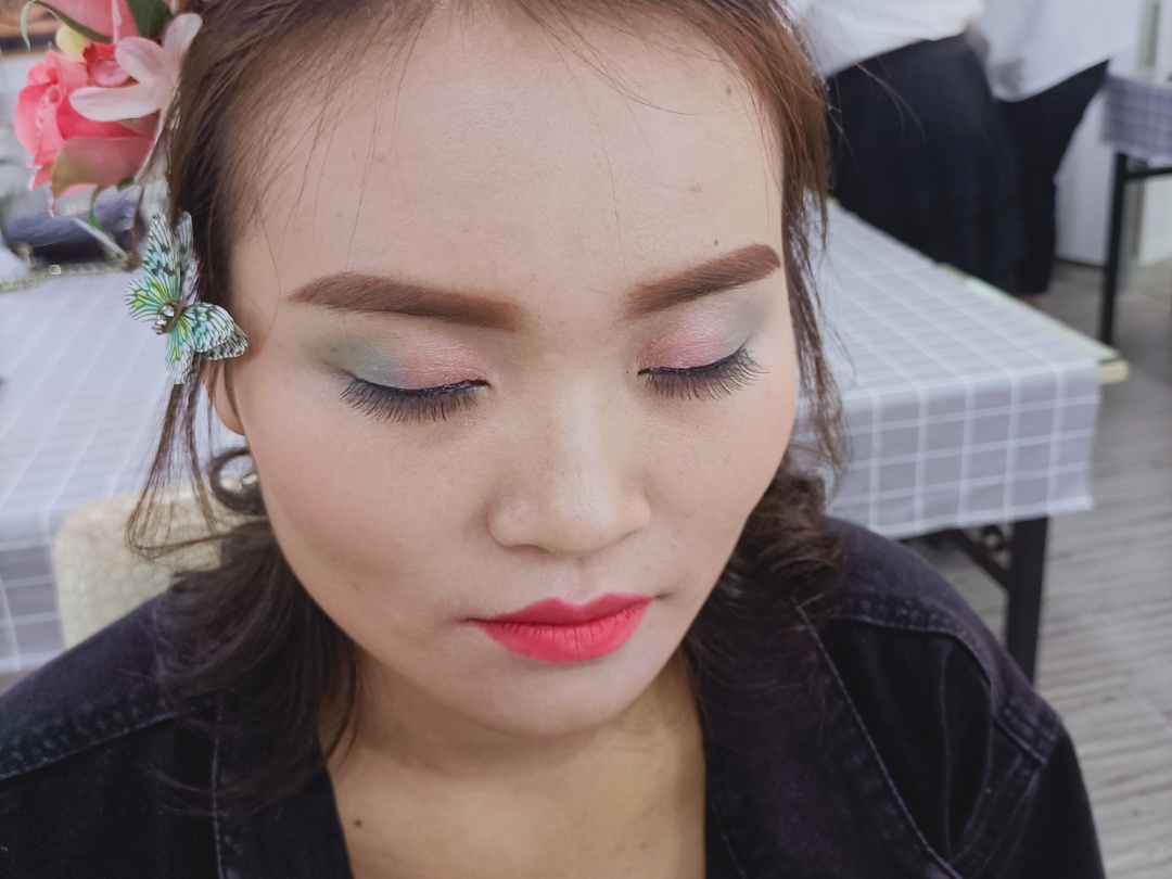 森系新娘自然唯美田园风格时尚