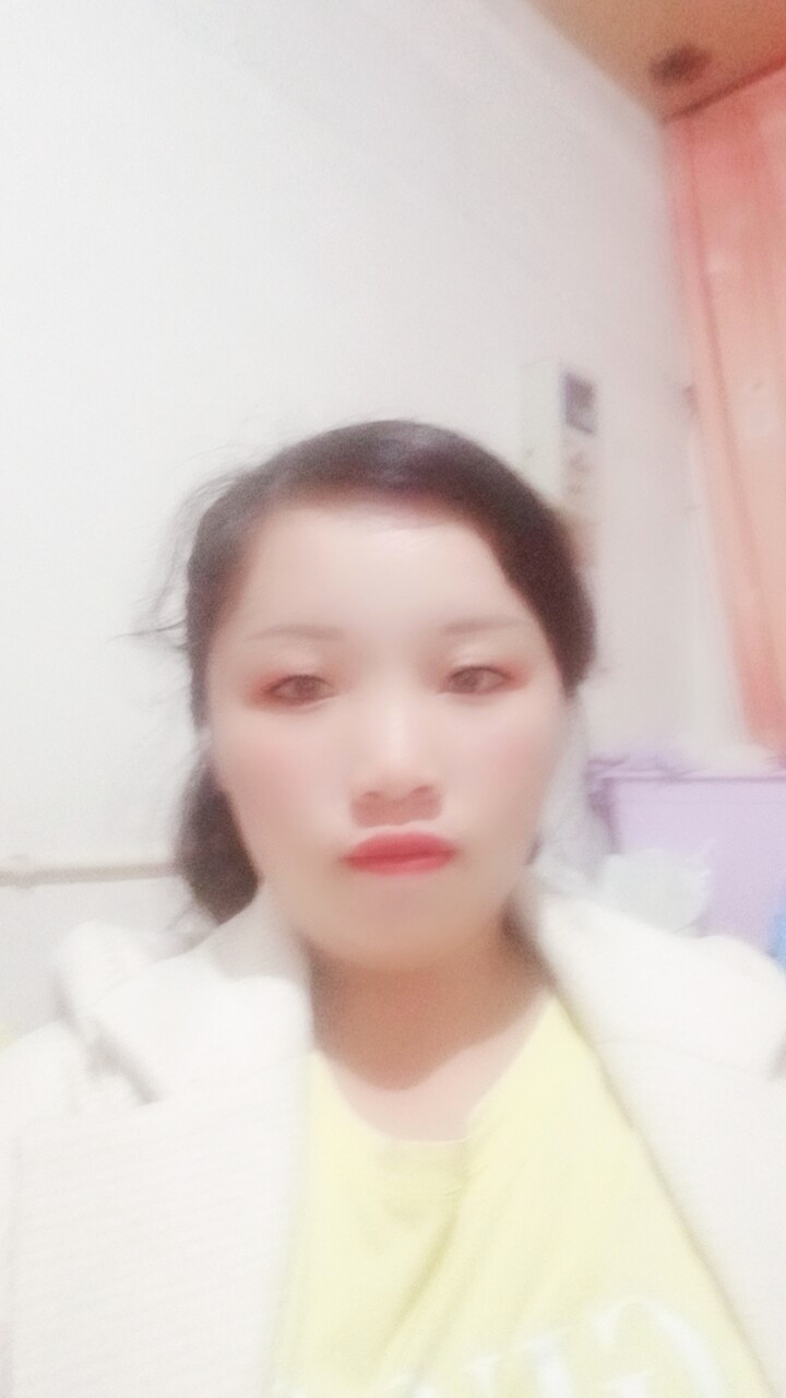 4K搞定跟妆+婚纱，我的拖尾主纱美的惊艳全场！