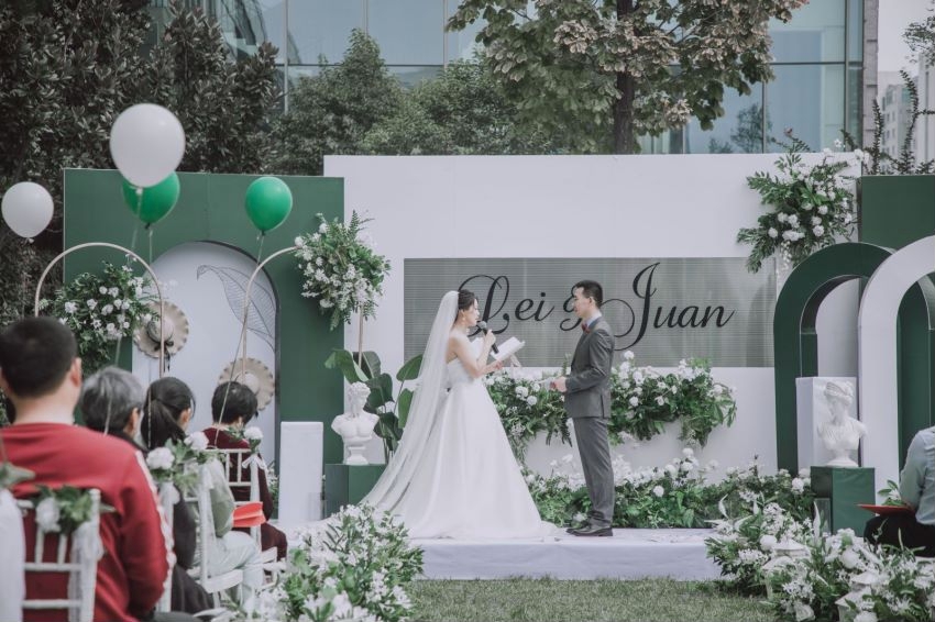户外婚礼 婚礼当天之誓言 婚戒环节