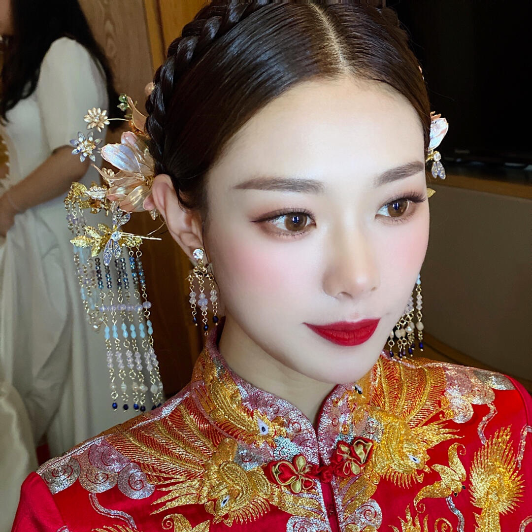 精致简约的中式新娘造型古典美