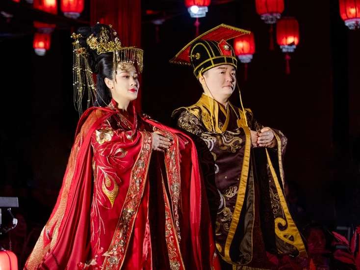 古典化妆师携手资资深化妆师打造汉式中式婚礼