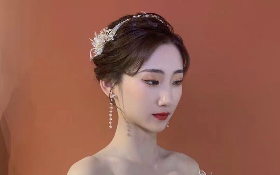 不乱于心，不困于情，不畏将来，不念过往，如此，安