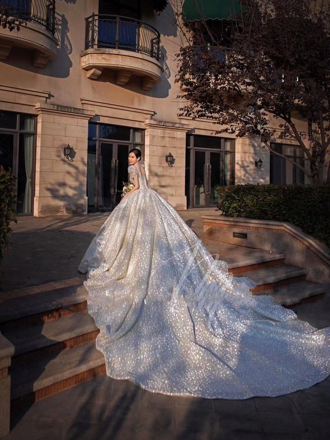 【三套租赁】婚纱 秀禾 敬酒服