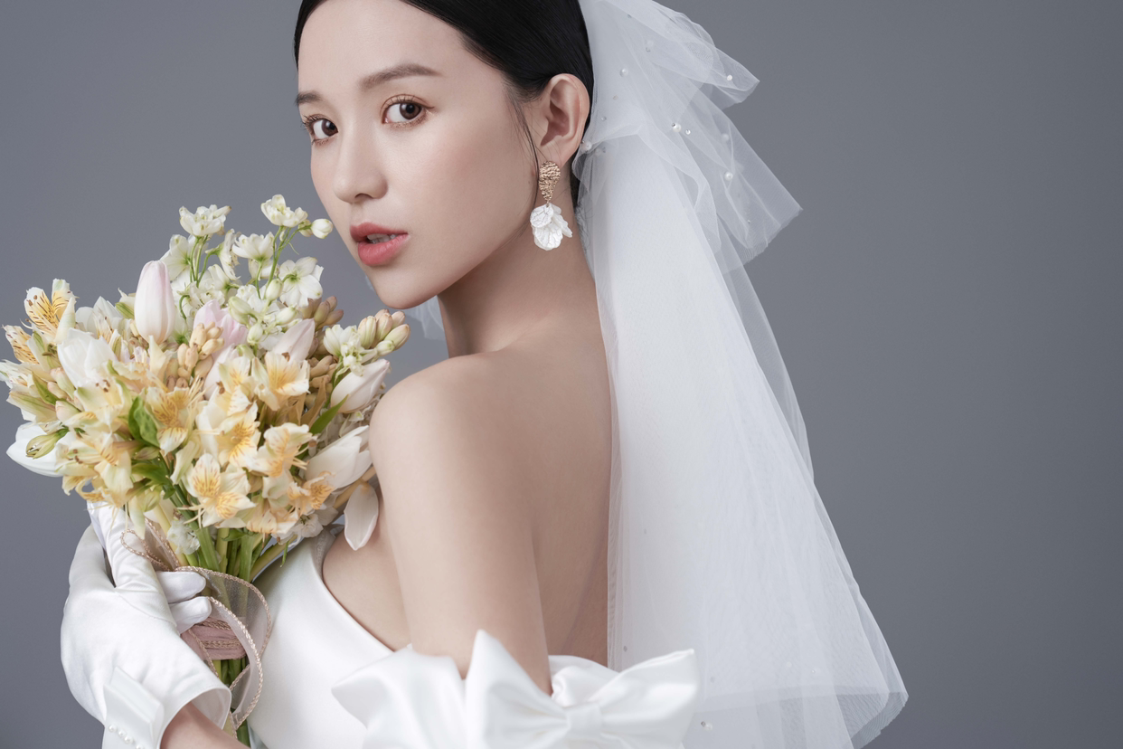【纯拍系列】情绪胶片婚纱照-定制拍摄