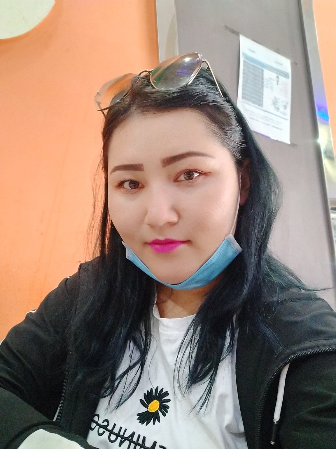 麦合苏木一家人的生活照片
