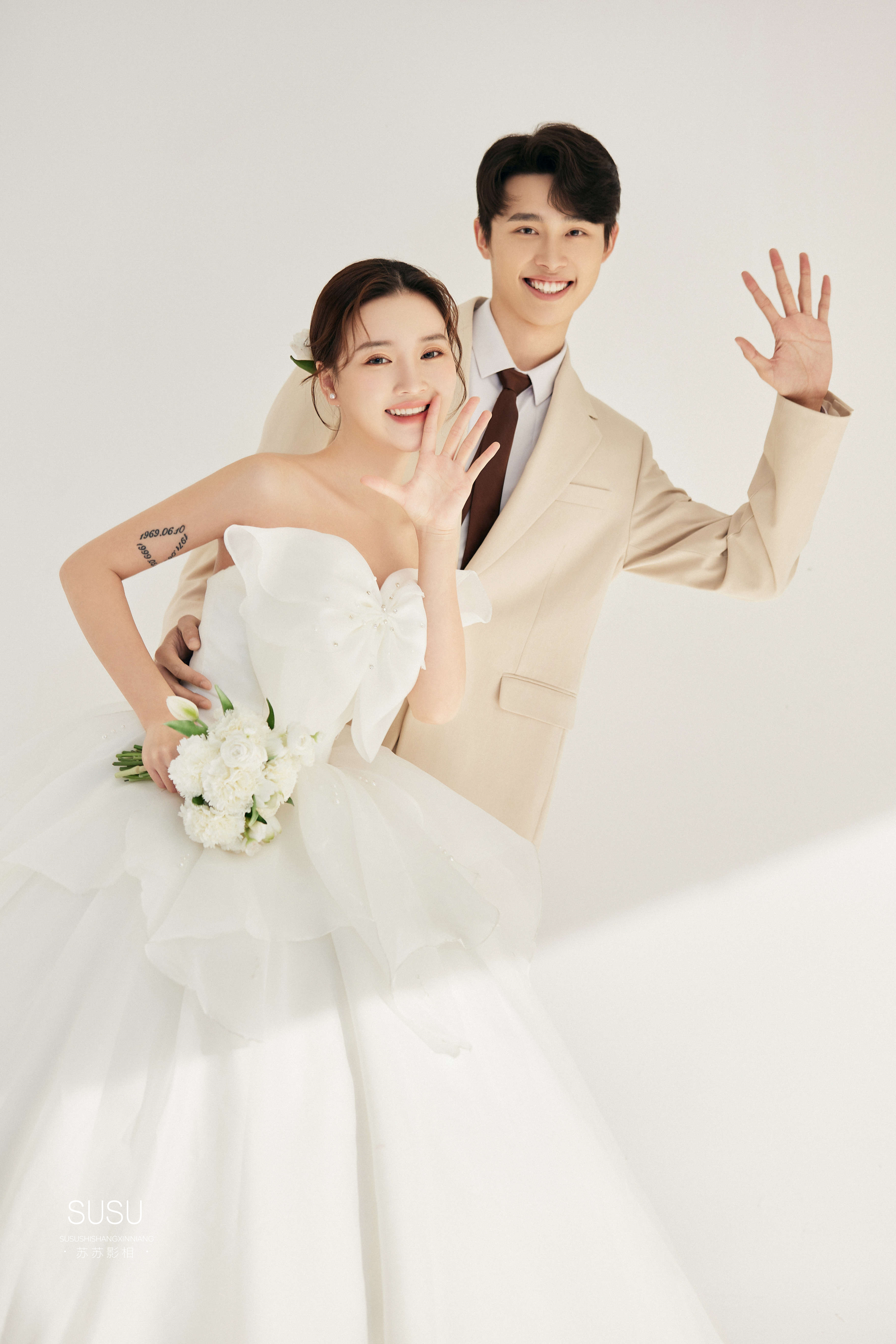 朋友圈都在疯狂夸赞好看的韩式光影婚纱照