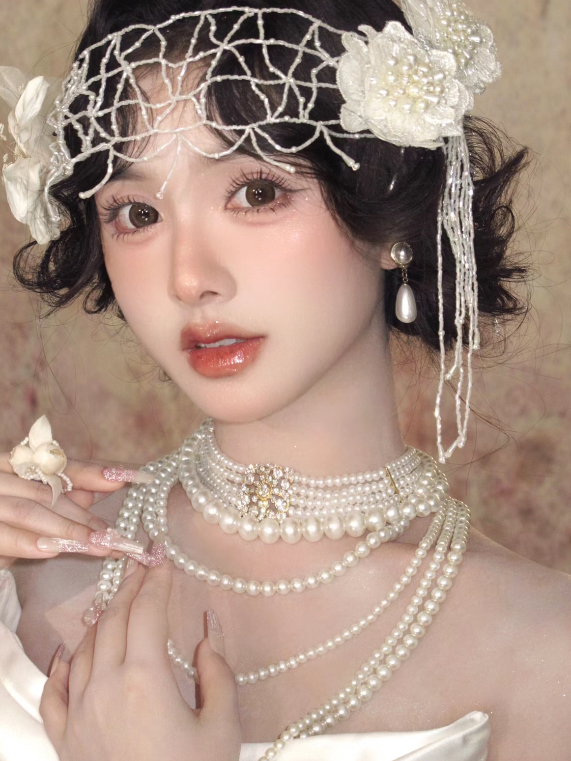 1880套餐：跟妆+新娘3套+伴郎伴娘