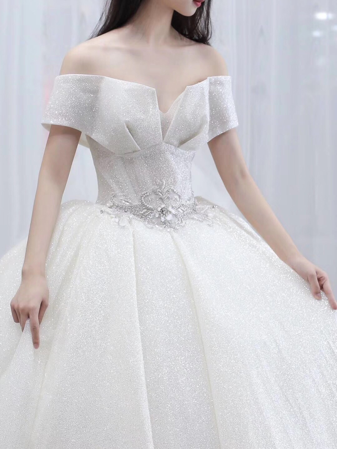 龙岩婚纱礼服秀禾租赁标准套餐三件套