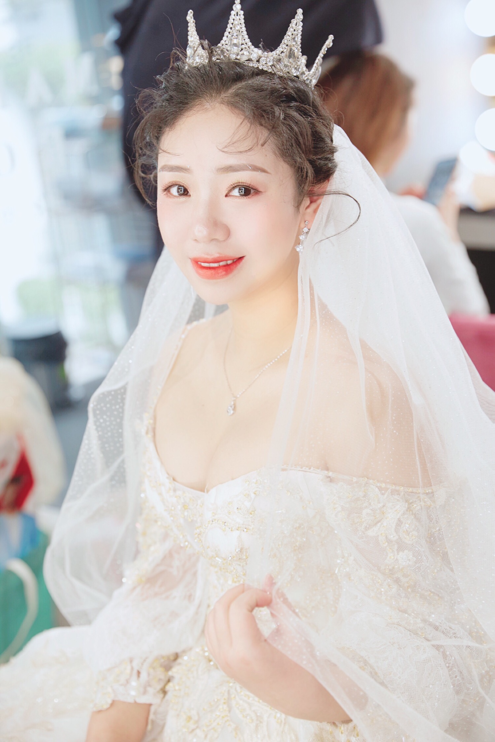 完美的造型真的会让人超级期待婚礼…