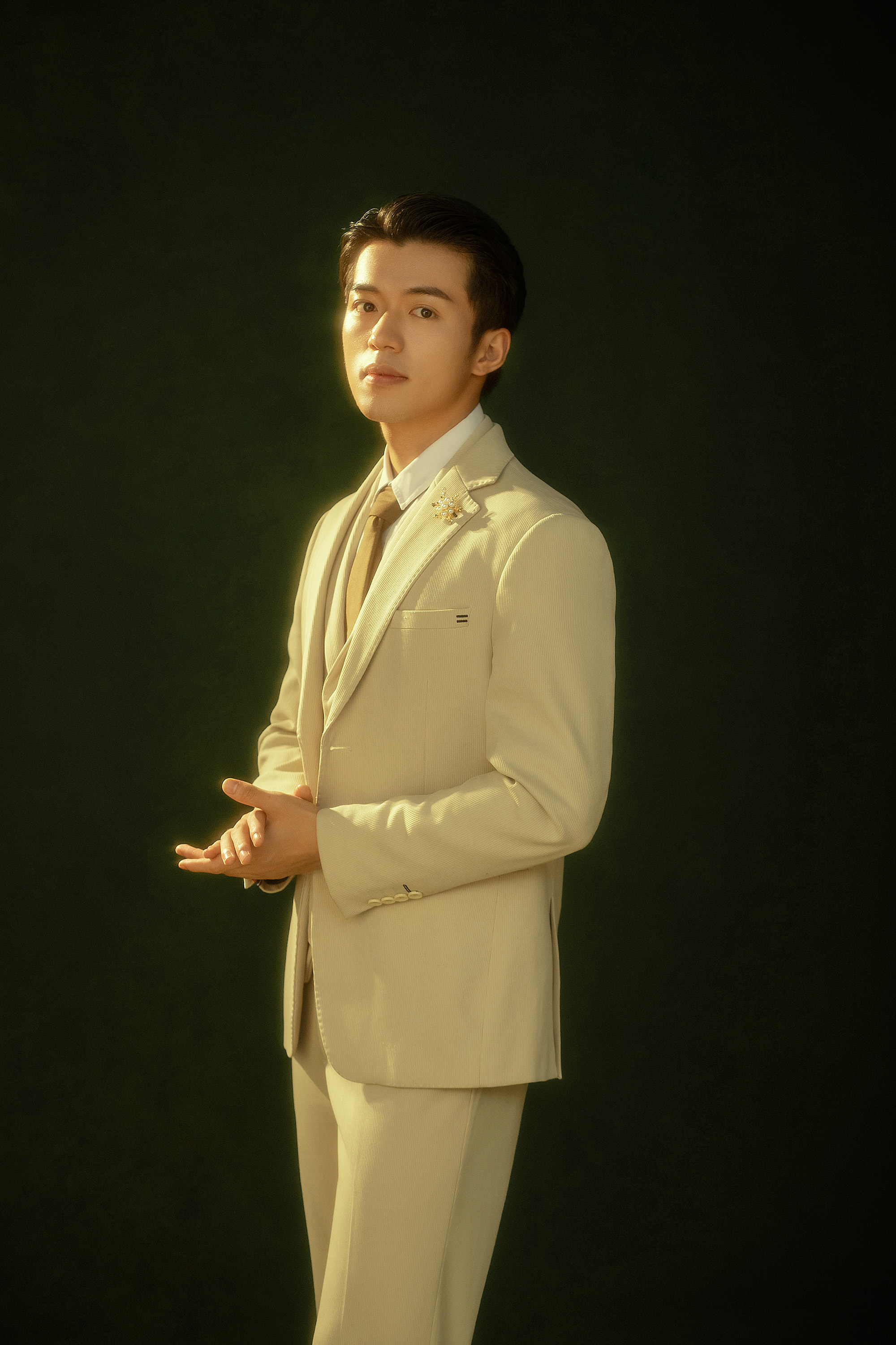 4月新片——尤里斯