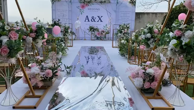 白绿色小清新户外浪漫婚礼