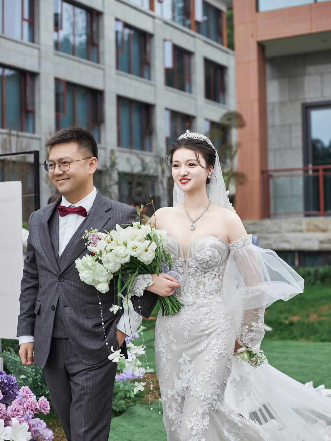 婚禮跟妝返圖，