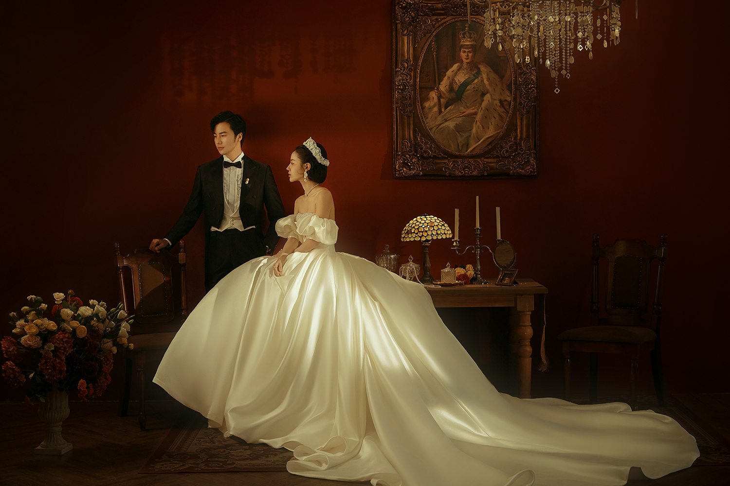 【油画肖像】10服10造+底片全送丨婚纱照