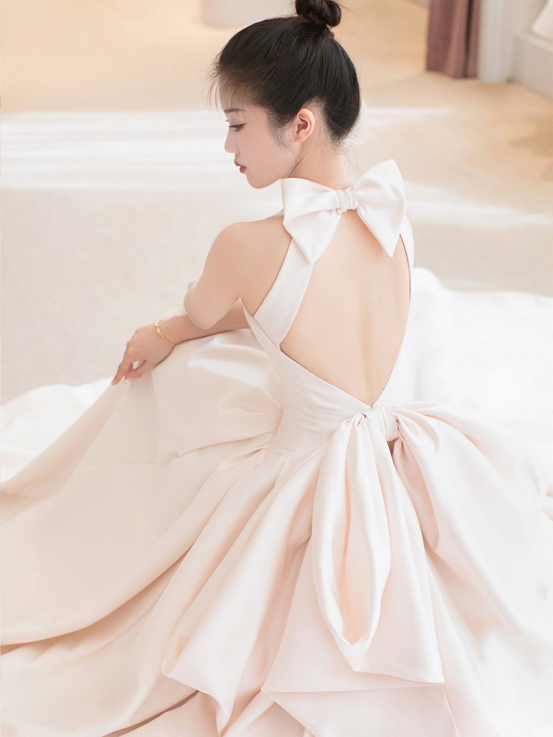 Queen Maw Lee 蝴蝶結(jié)少女綢緞紗