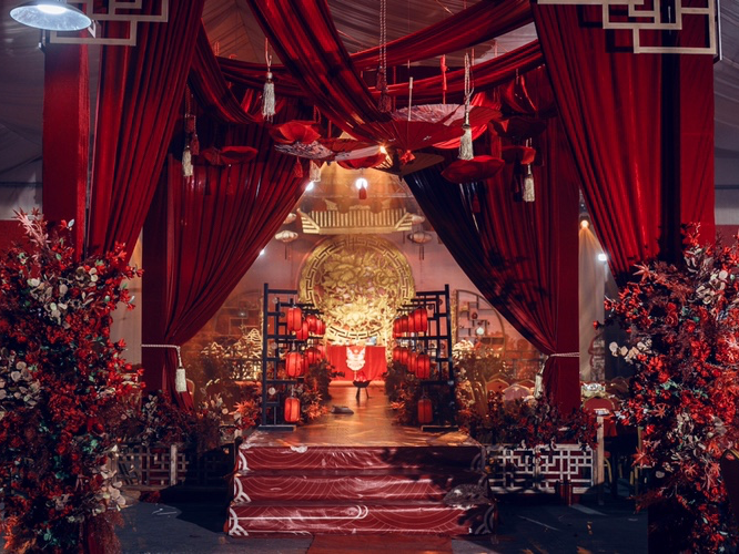 花草吉事｜中国红故宫式婚礼