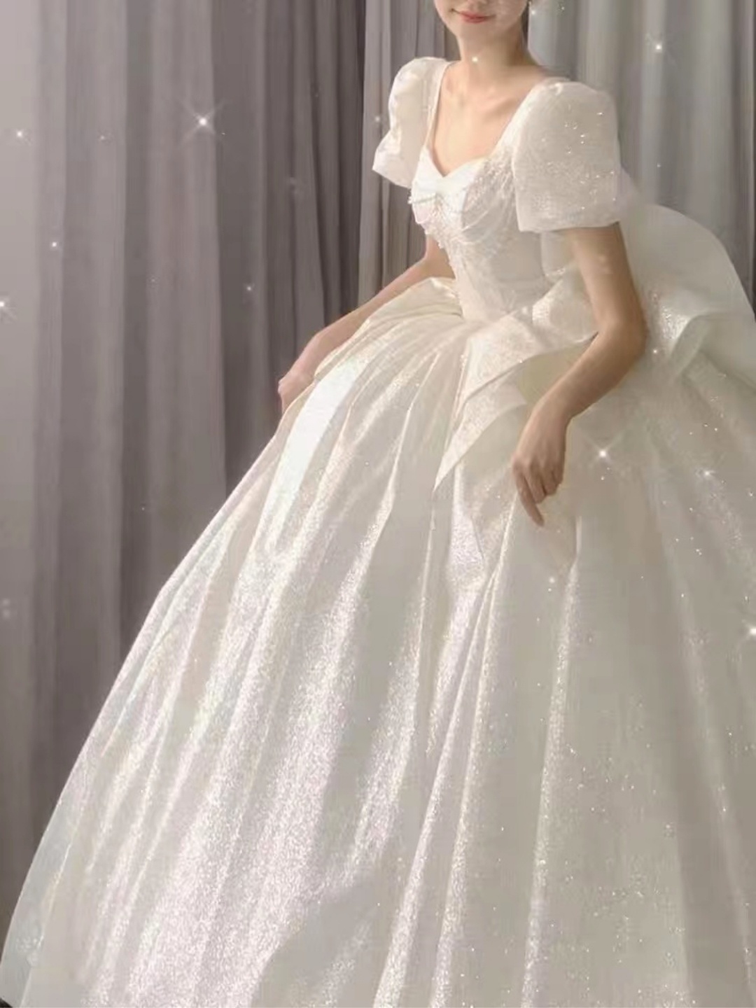 齐地婚纱