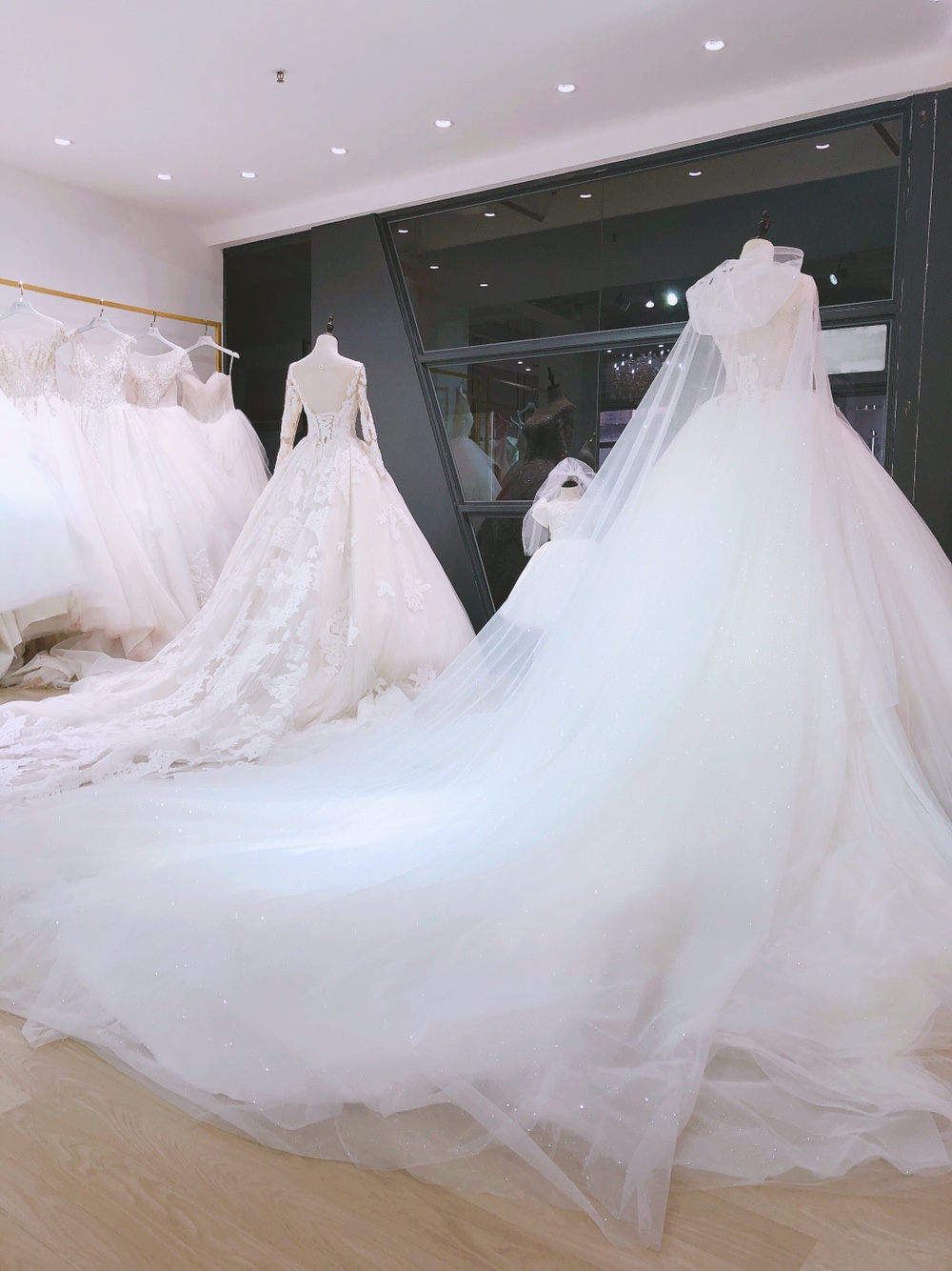Muse缪斯婚纱礼服馆