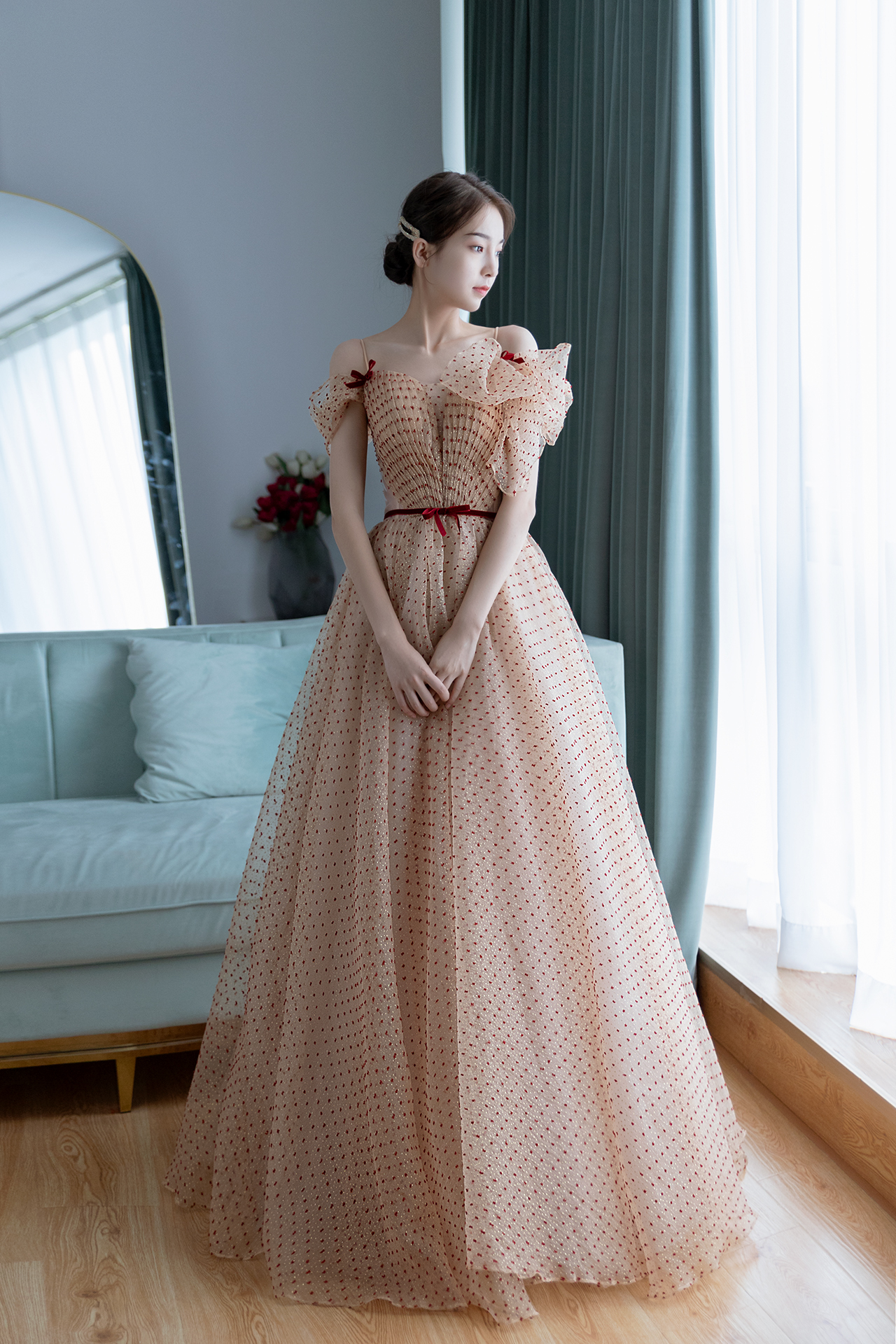 【DIANA婚纱】齐地精致款婚纱