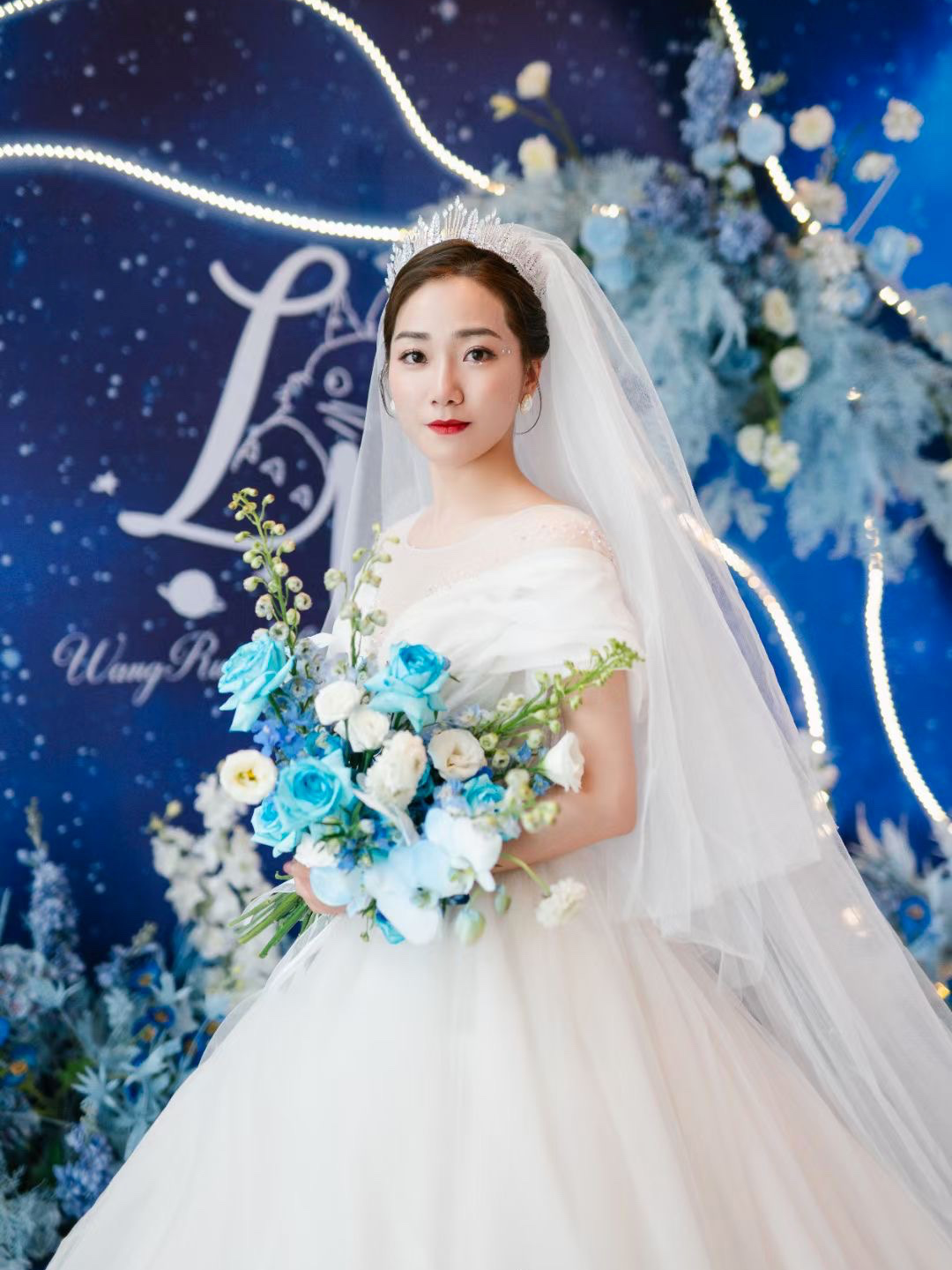 《双十一特惠》订婚妆+订婚服