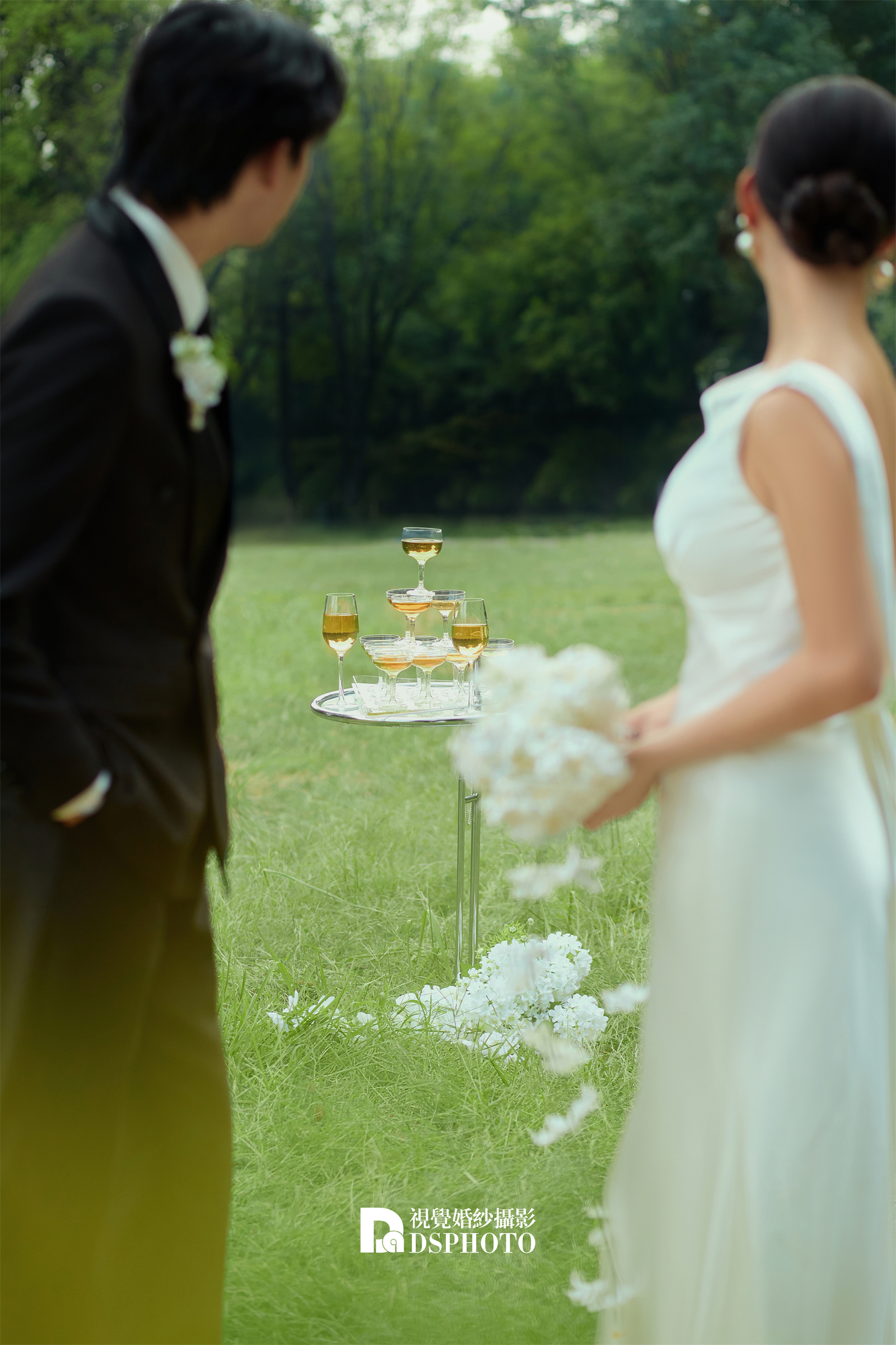 纪实小清新/森系草坪婚纱照