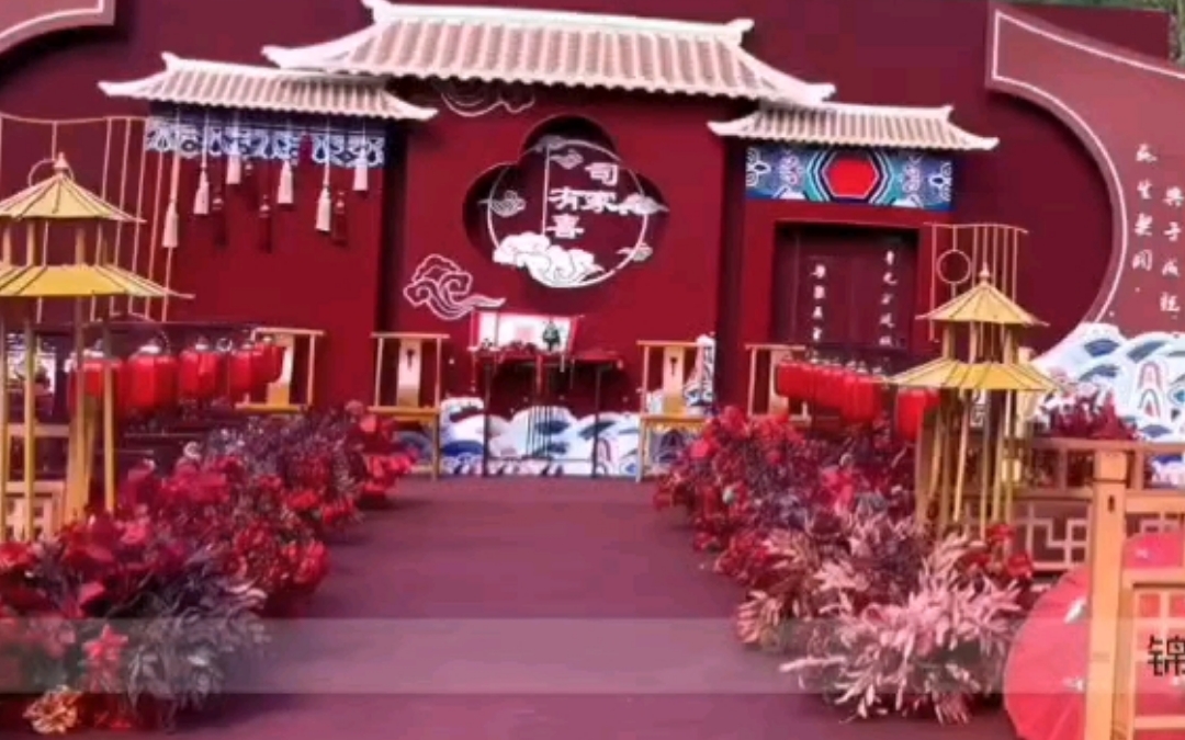 中式婚禮也能體現(xiàn)華夏盛世婚禮
