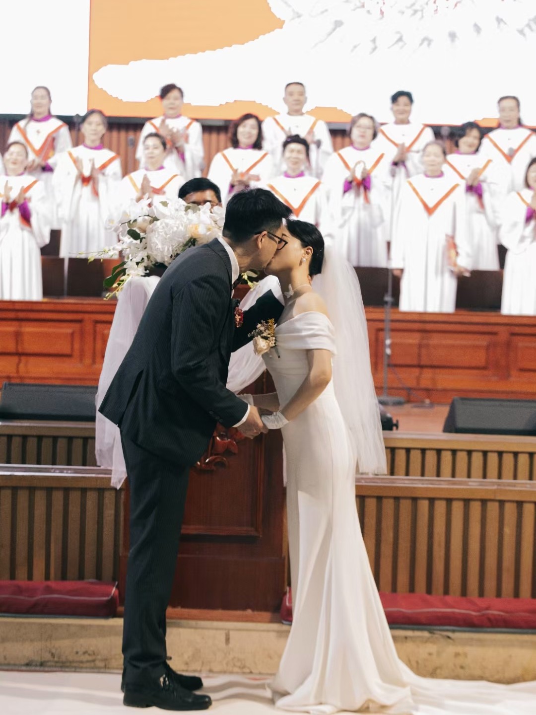【佳年华新款】简约优雅婚纱礼服套餐