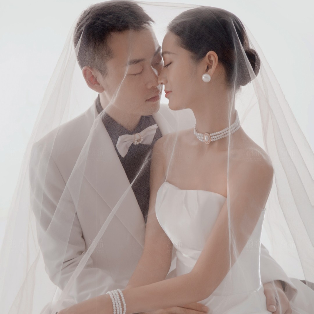 Y女士&P先生客照|想你是潜意识，偏爱是日常