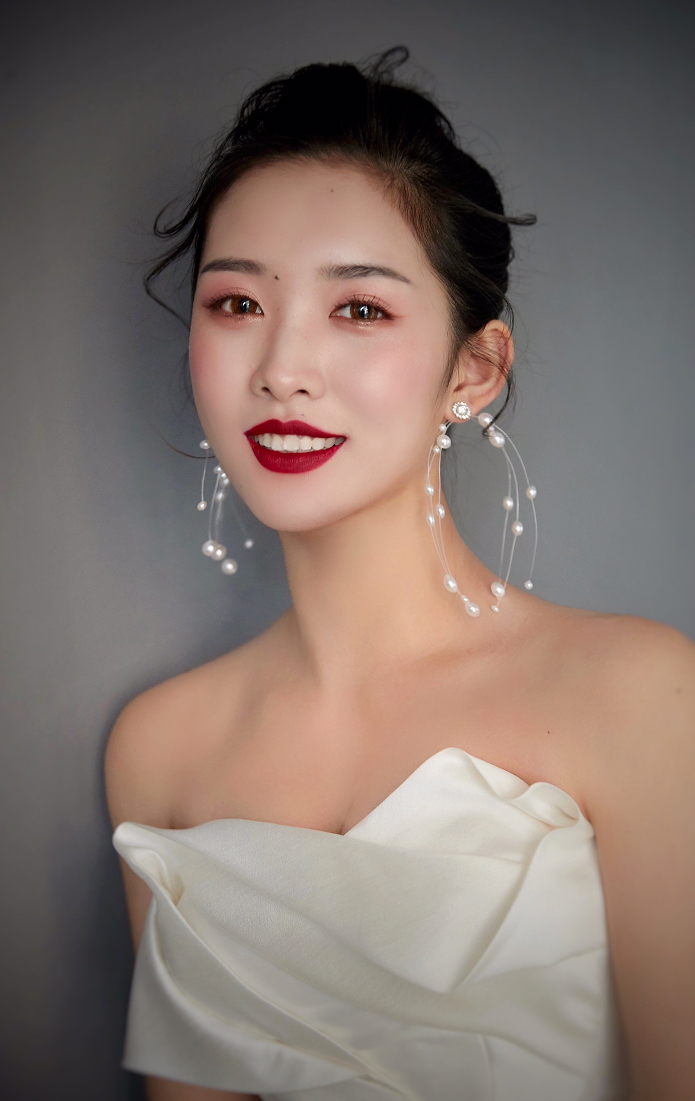婚纱是在网上买，还是实体店租？经验分享！