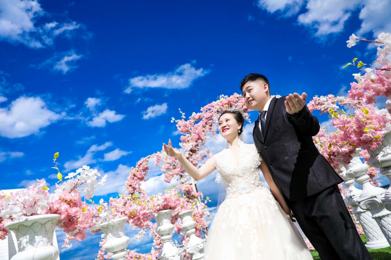 本人爱女曹倩于2020年和石永强举行大婚，时间地点：十月三号