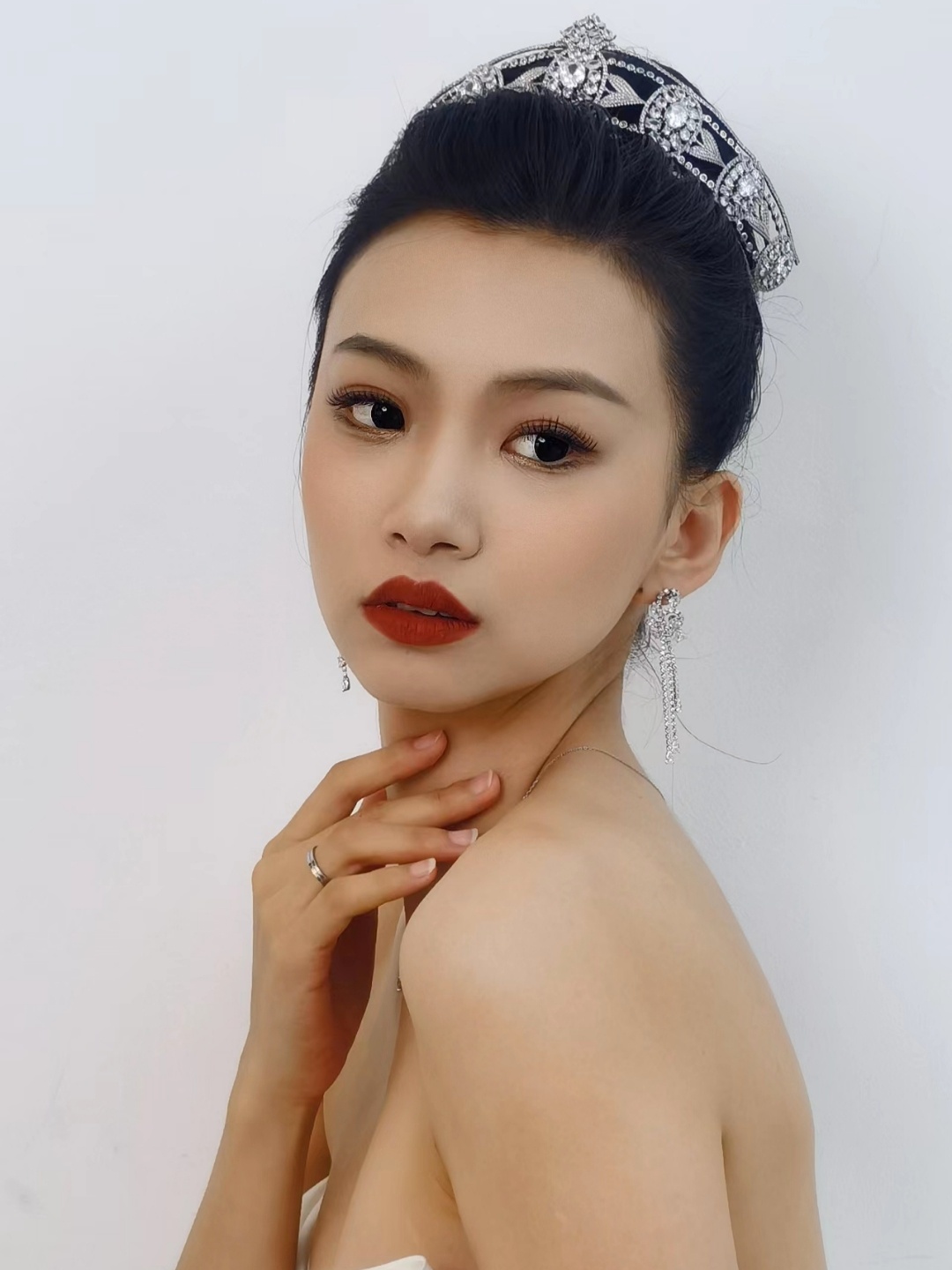 资深档全天新娘跟妆+妈妈妆