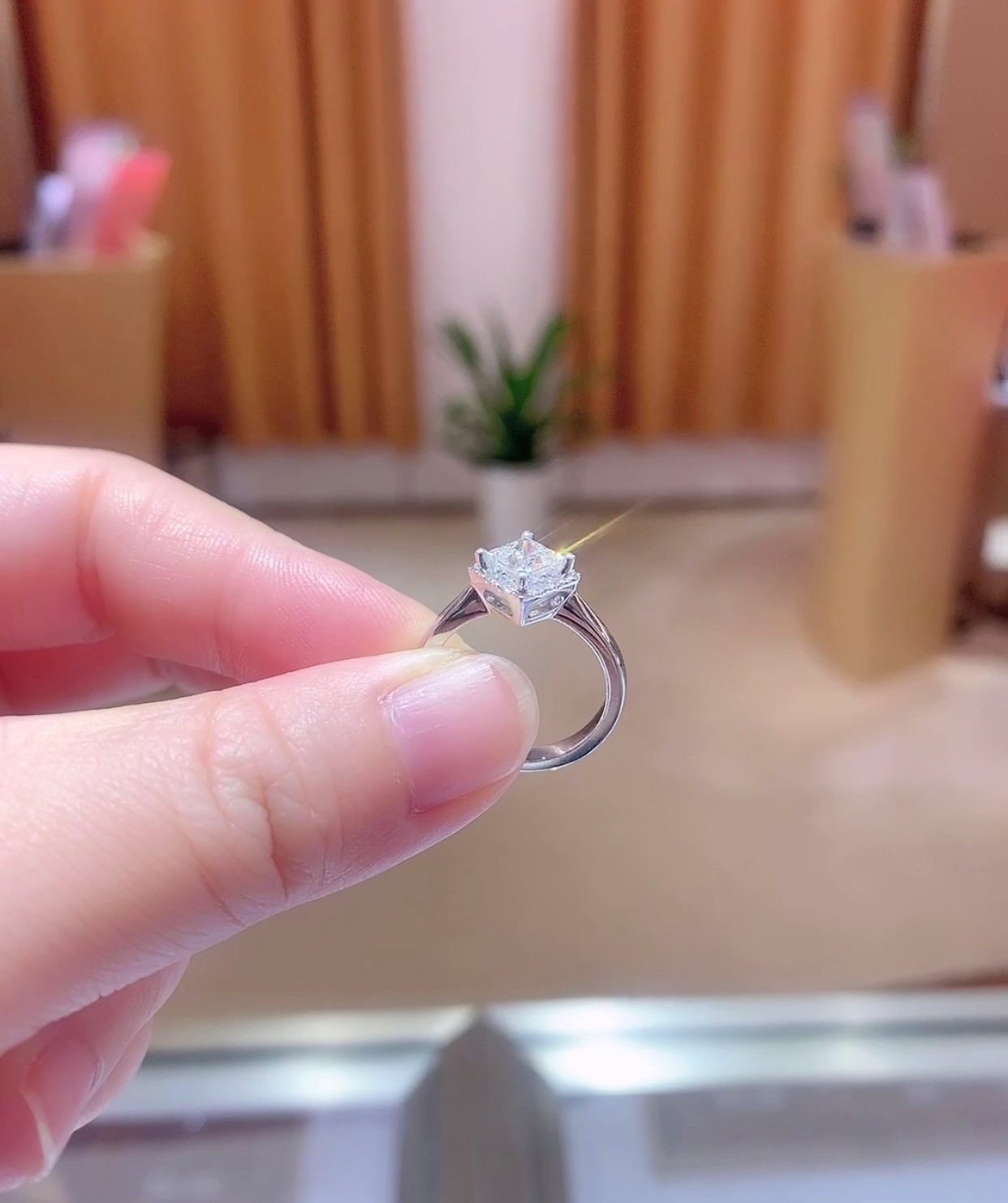 💍简约款钻戒比较耐看💍