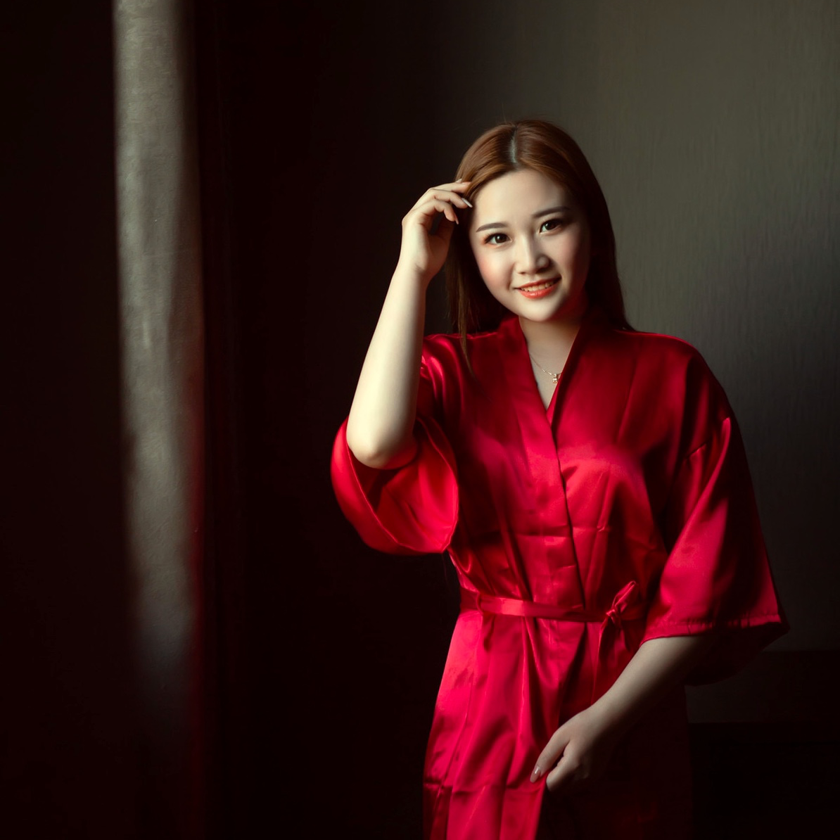 优秀的化妆师是根据你的长相气质化适合你的妆 