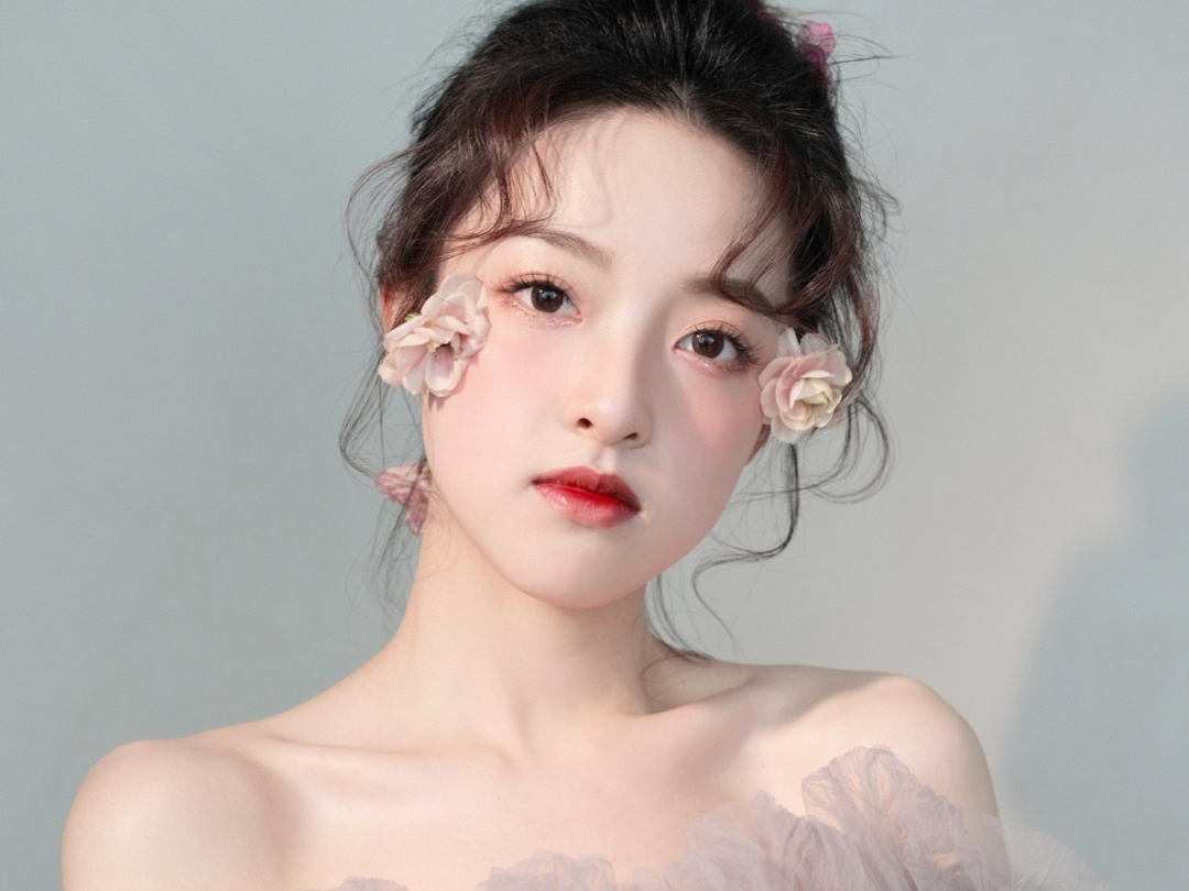 资深化妆师全程婚礼跟妆 送妈妈妆一位