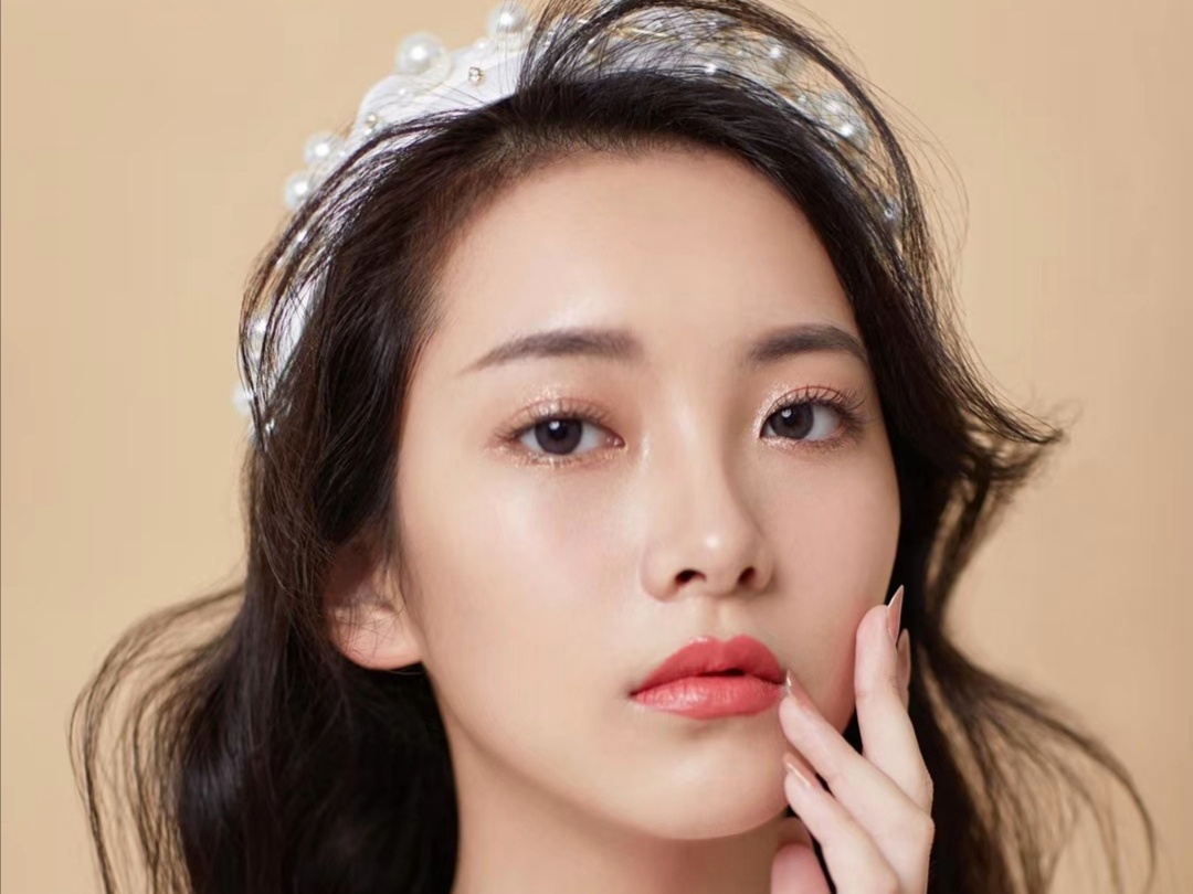 专业化妆师新娘跟妆全天888