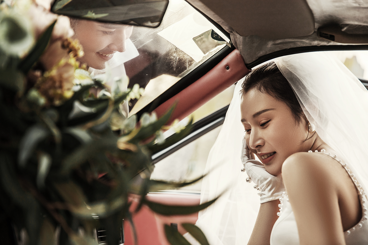 《苏瑾婚纱摄影》自选婚纱照5套衣服